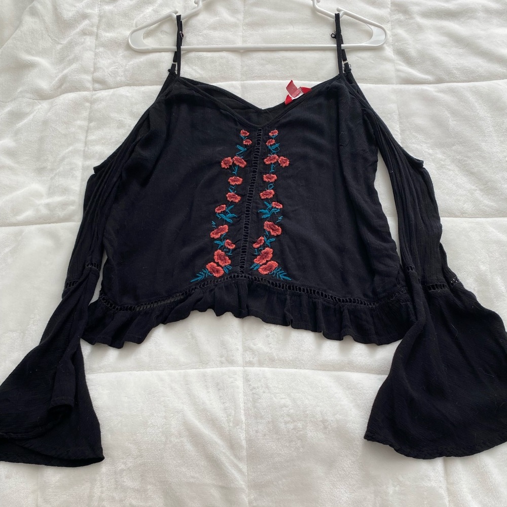Guess floral and black embroidered blouse